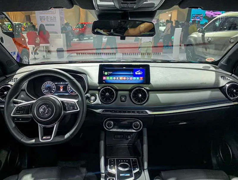 Desain Interior Mobil