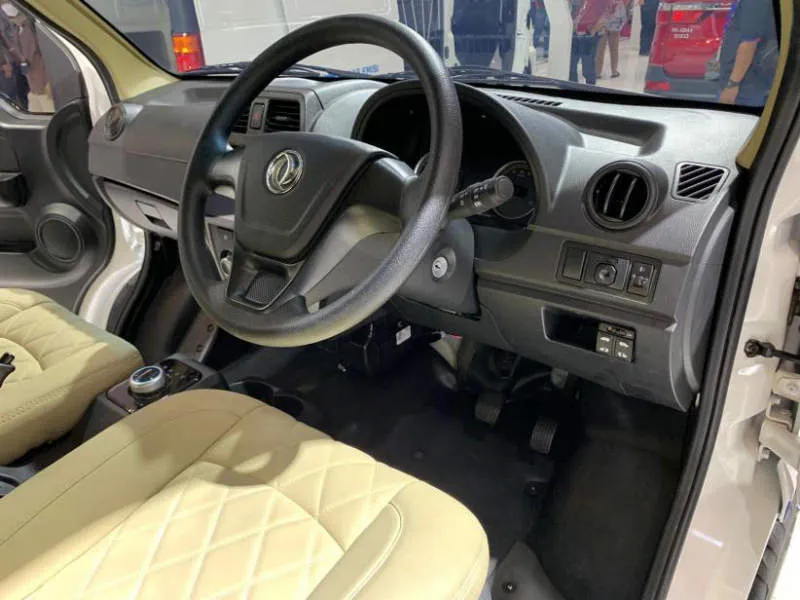 Desain Interior Mobil