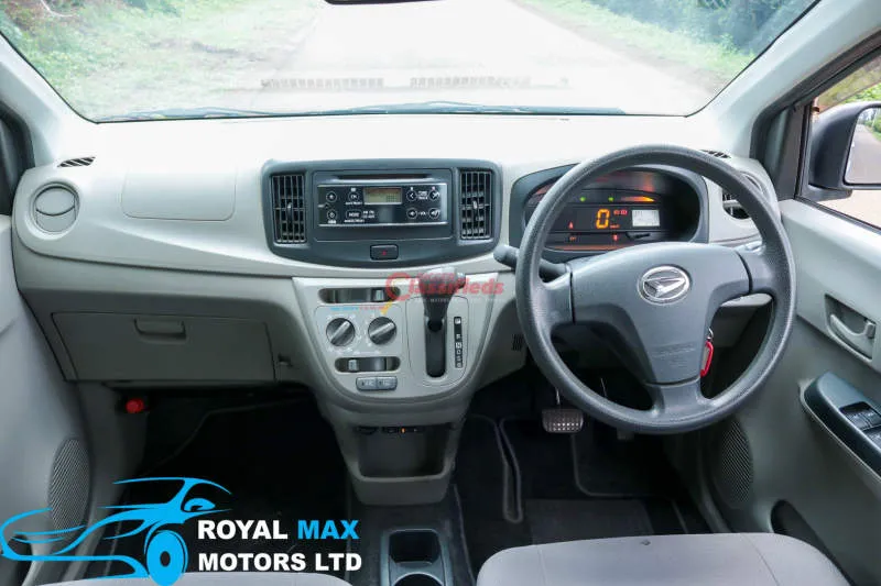 Desain Interior Mobil