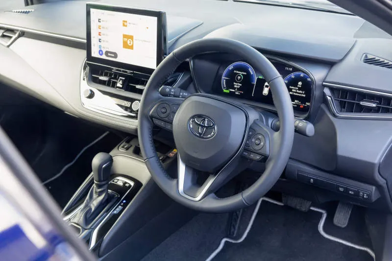 Desain Interior Mobil