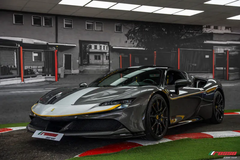 Ferrari SF90 Spider Nero Daytona