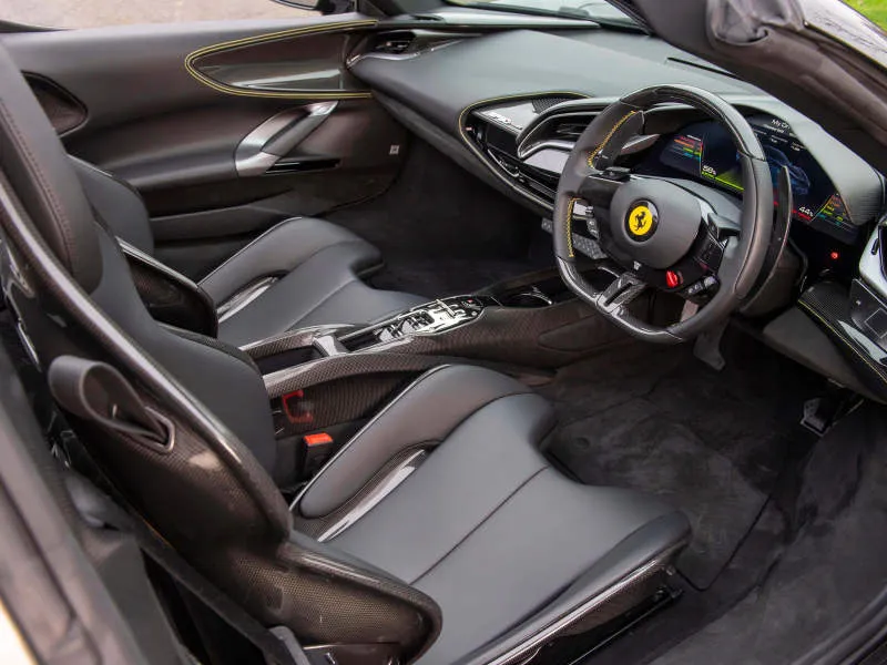 Desain Interior Mobil