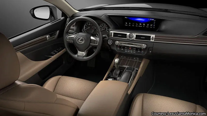 Desain Interior Mobil