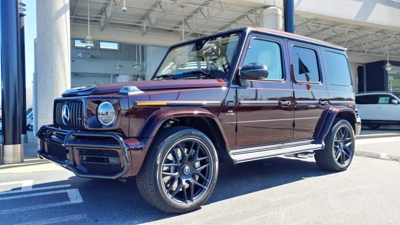 Mercedes-Benz G-Class Selenite Grey Metallic