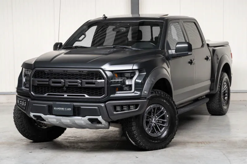 Ford F-150 Raptor R Ingot Silver Metallic