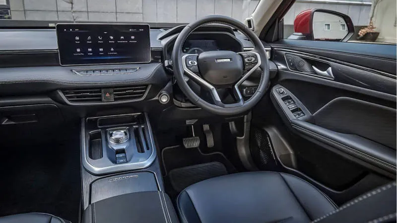Desain Interior Mobil