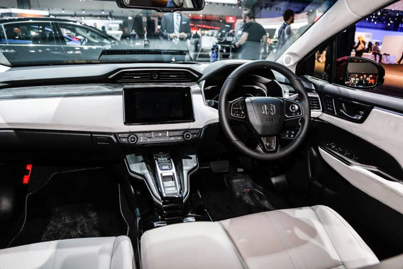 Desain Interior Mobil