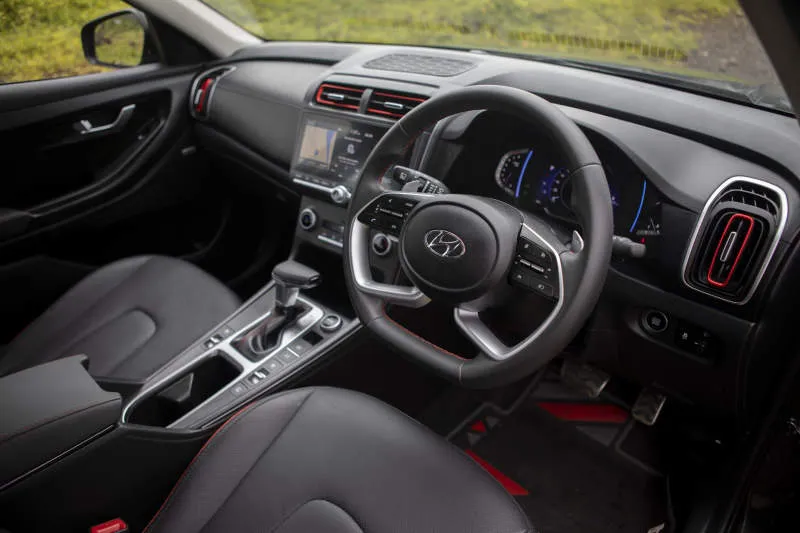 Desain Interior Mobil