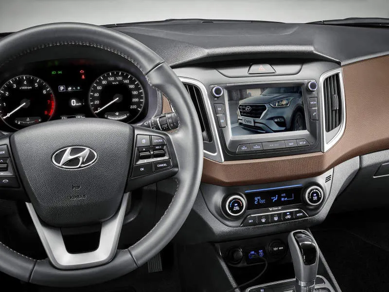 Desain Interior Mobil