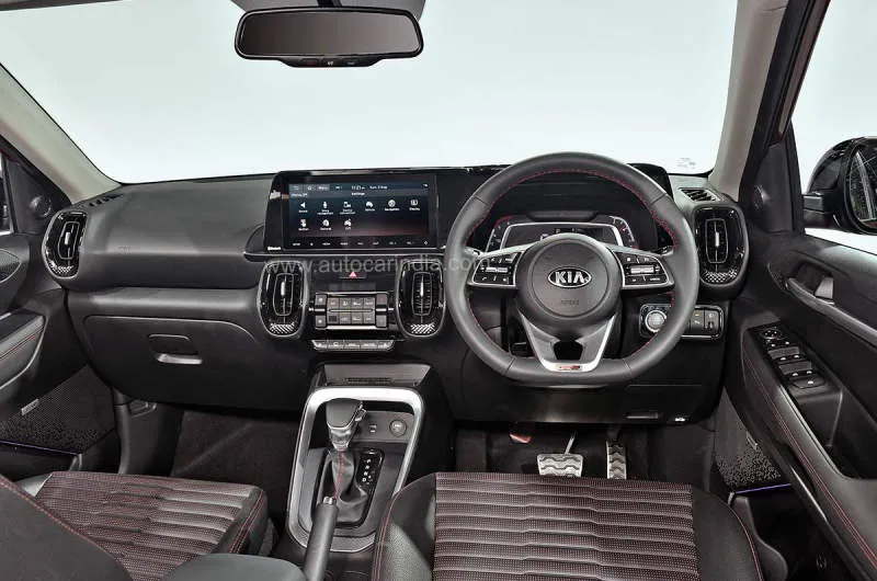Desain Interior Mobil