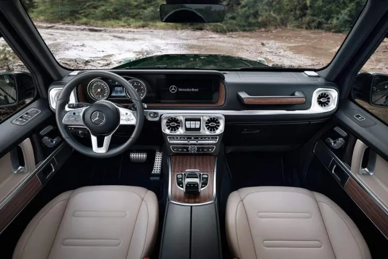 Desain Interior Mobil
