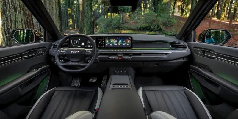 Desain Interior Mobil
