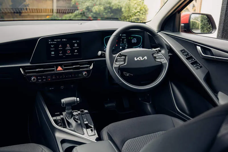 Desain Interior Mobil