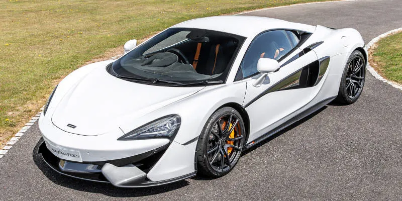 McLaren 570S Vermillion Red