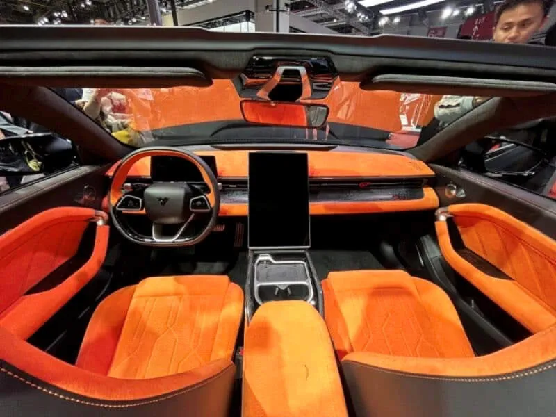 Desain Interior Mobil