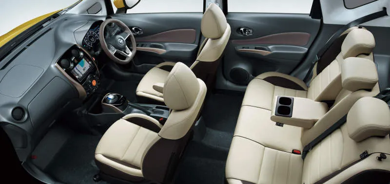 Desain Interior Mobil