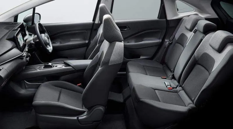Desain Interior Mobil