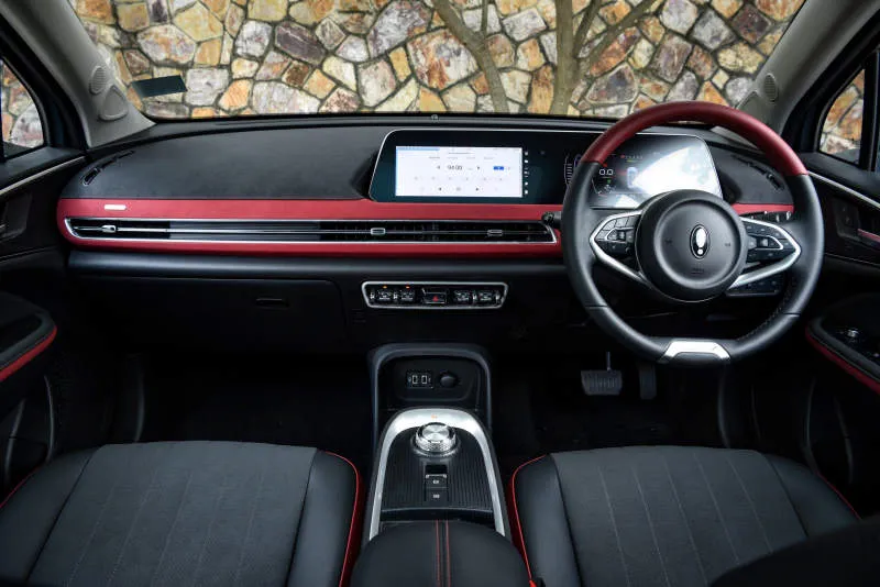 Desain Interior Mobil