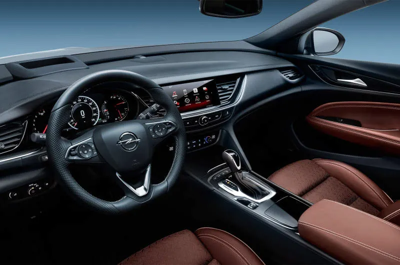 Desain Interior Mobil