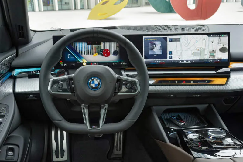 Desain Interior Mobil