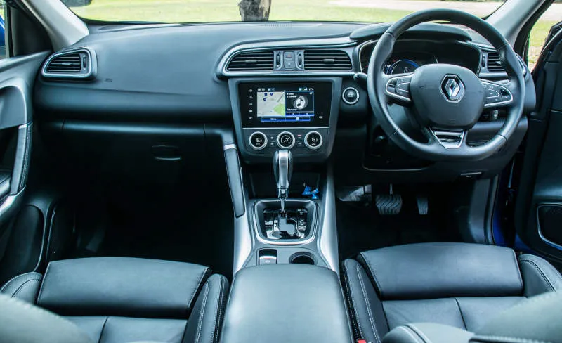 Desain Interior Mobil