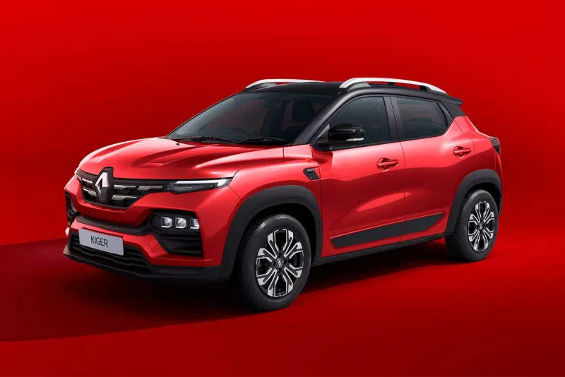 Renault Kiger Hitam