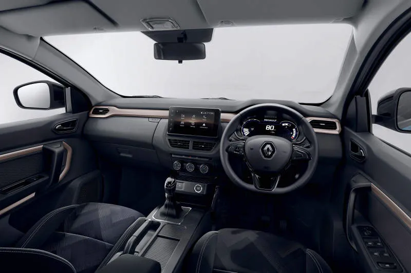 Desain Interior Mobil