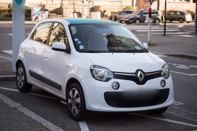 Renault Twingo Electric Iceberg Green