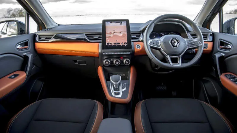 Desain Interior Mobil