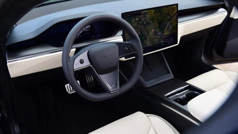 Desain Interior Mobil