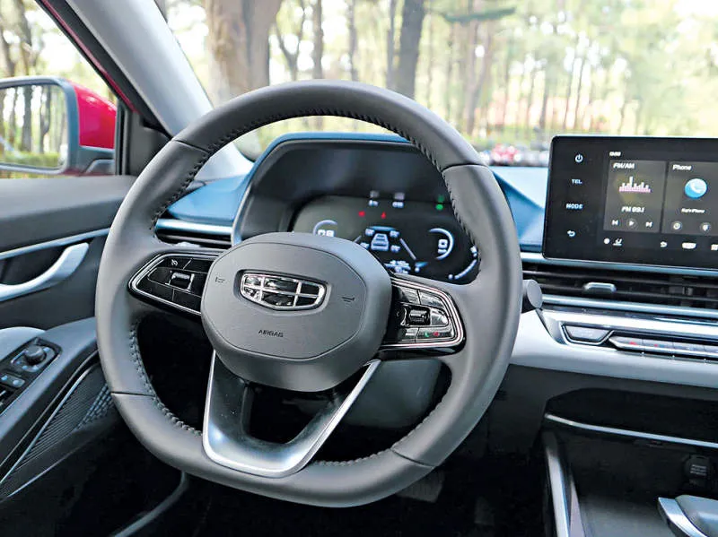 Desain Interior Mobil