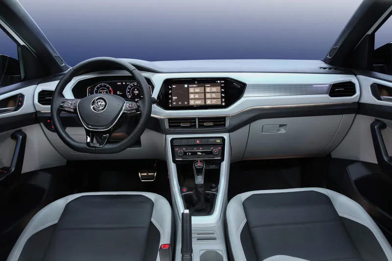 Desain Interior Mobil