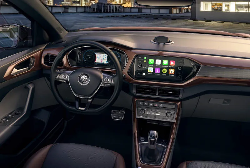 Desain Interior Mobil