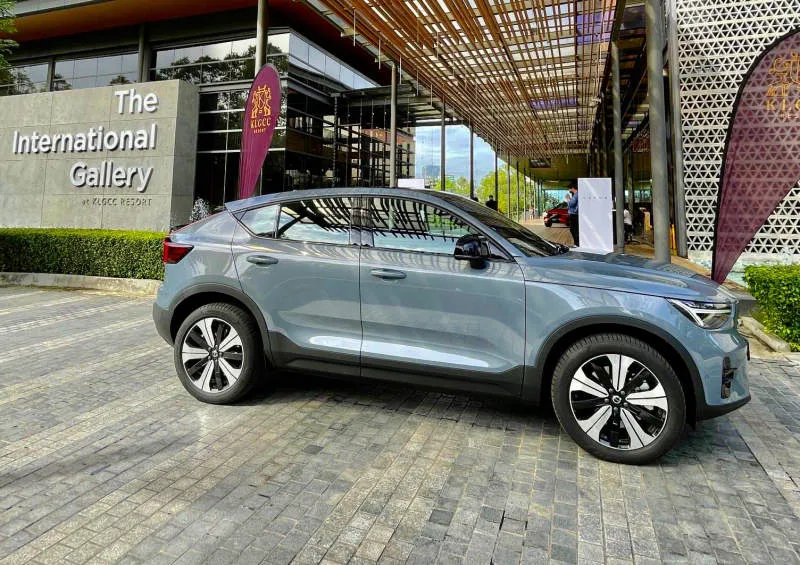 Volvo C40 Recharge Silver Dawn