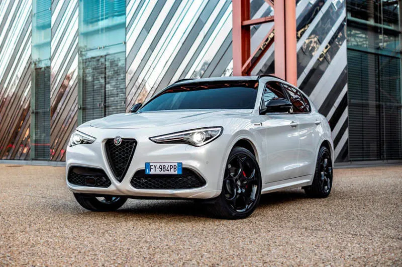 Alfa Romeo Stelvio Perak