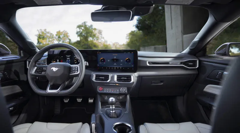 Desain Interior Mobil