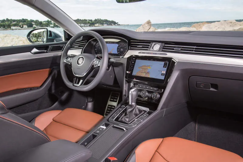 Desain Interior Mobil