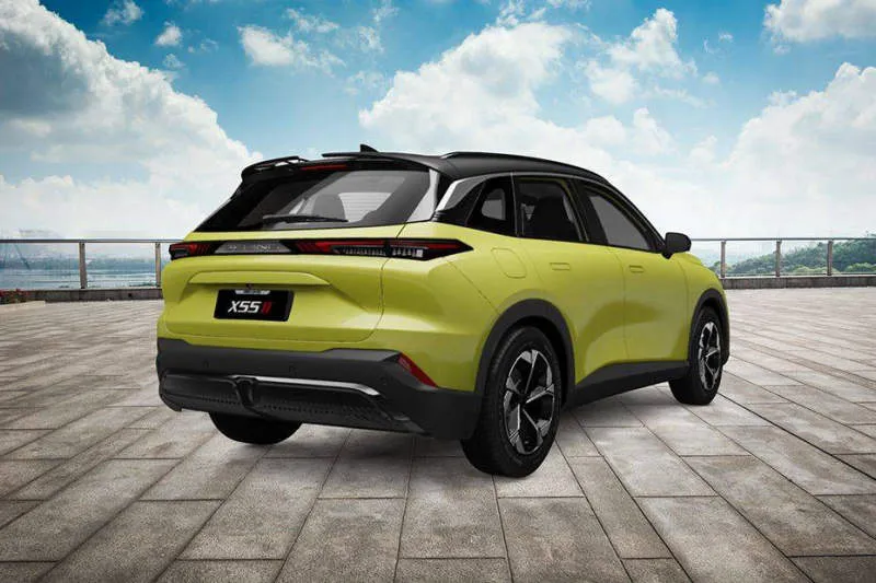 BAIC X55 II Red Black