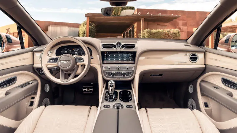 Desain Interior Mobil
