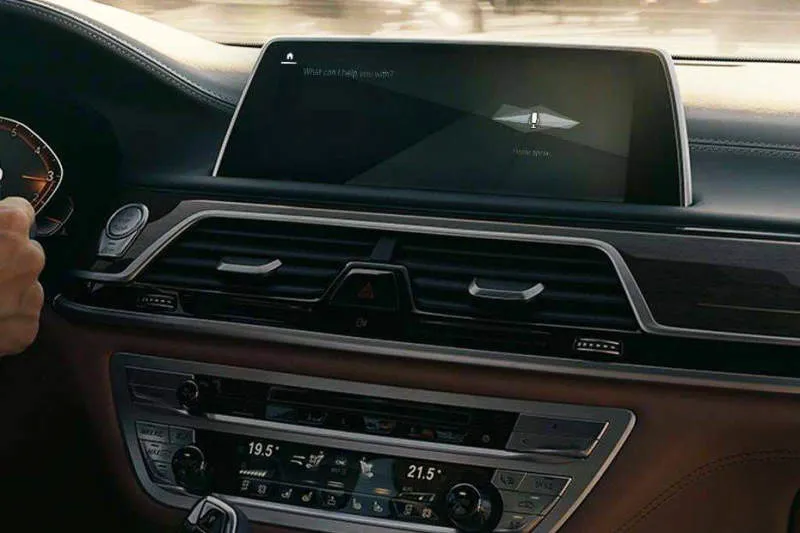 Desain Interior Mobil