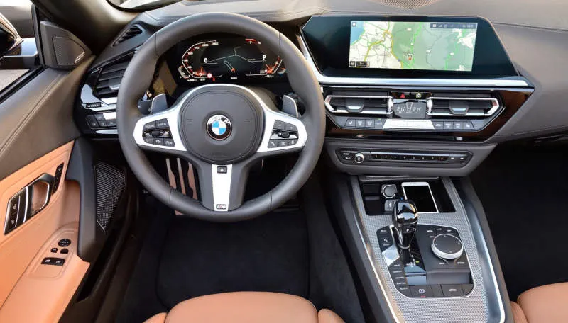 Desain Interior Mobil