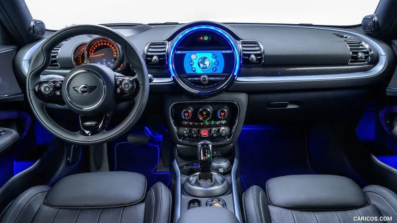 Desain Interior Mobil