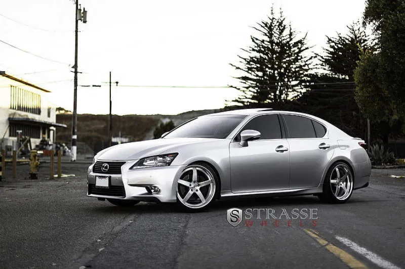 Lexus GS Perak