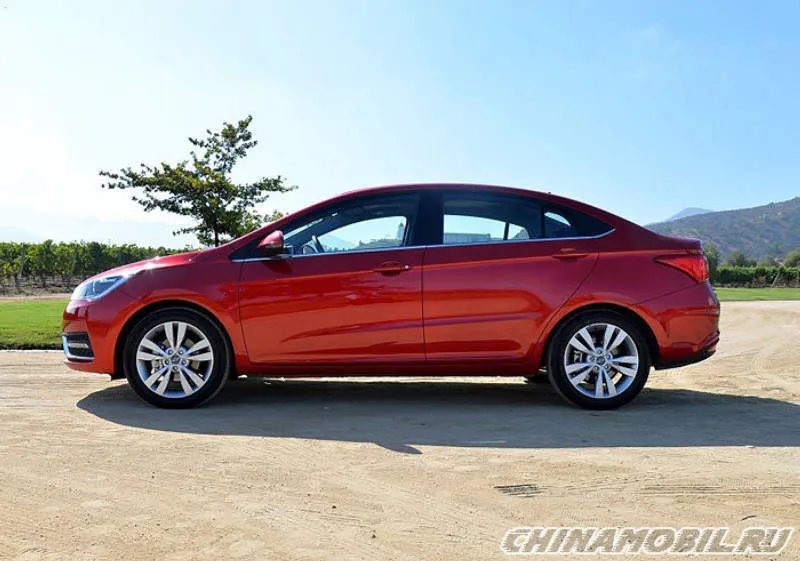 Chery Arrizo 5 Abu-abu