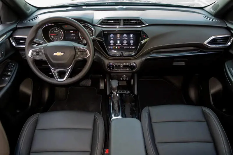 Desain Interior Mobil