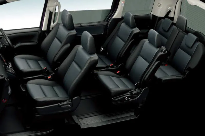 Desain Interior Mobil