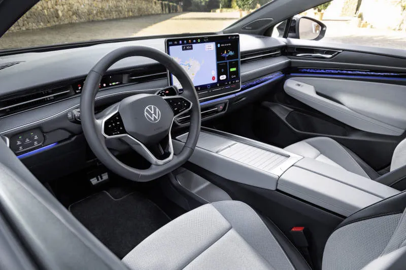 Desain Interior Mobil