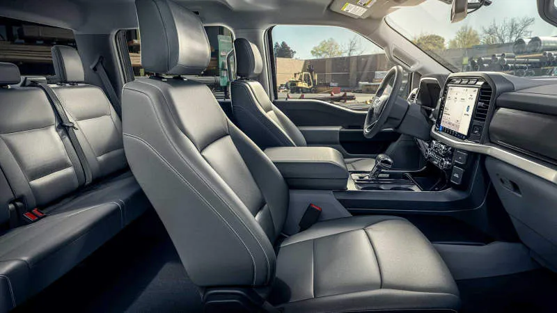 Desain Interior Mobil