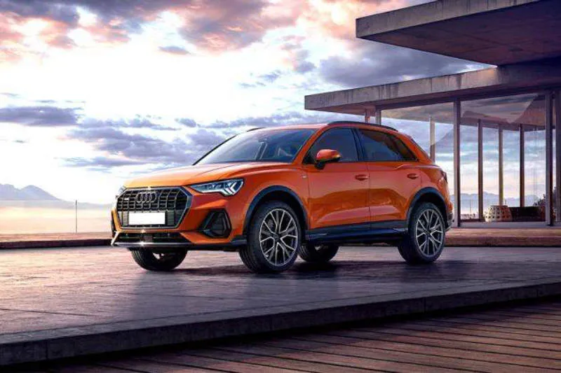Audi Q3 Chronos Grey
