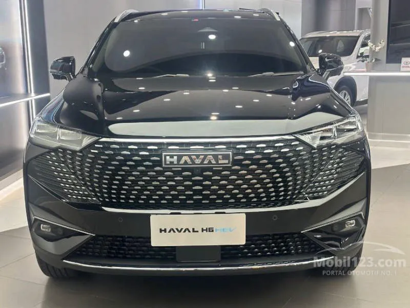 Haval H6 Abu-abu Metalik